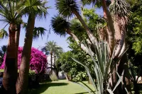 Hotel Apartamentos Bajondillo - parkir