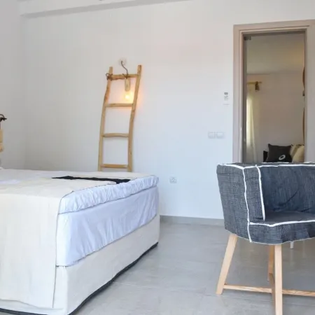 Angelos Boutique Suites