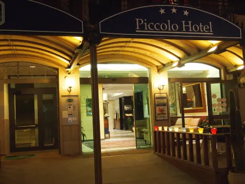 Piccolo Hotel فنادق في Moneglia
