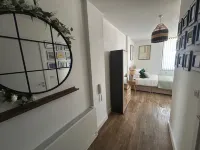 Central 1-Bed Studio Sleeps 2 with City Views -  Ferienwohnungen