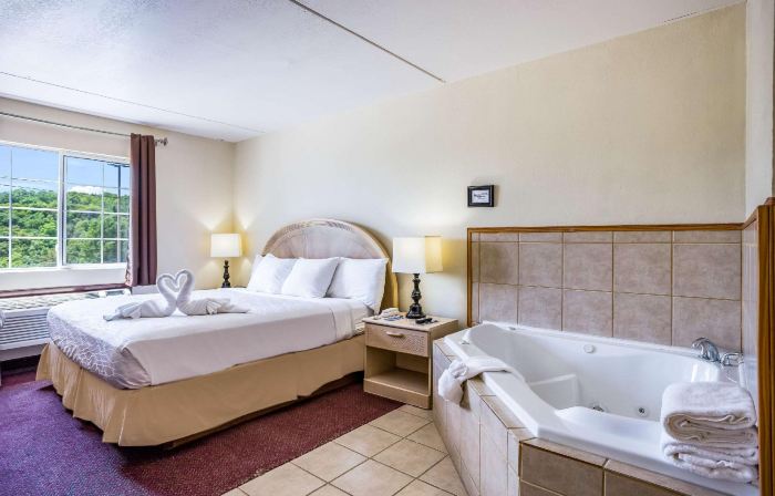 Rodeway Inn Branson, Brick House