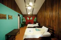 Turtle Beach Lodge