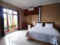 Samosir Villa Resort Hotels in Simanindo