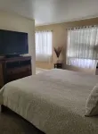 3BR Home w/ Hot Tub Near Downtown Denver & Boulder