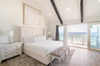 Backyard Beach by AvantStay Oceanfront Destin Paradise