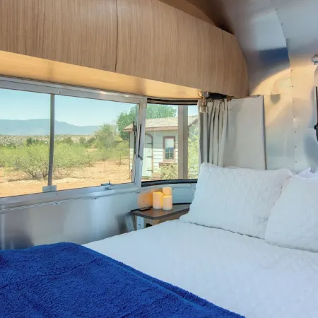 Airstream Near Sedona • Pool • Hot Tub • Mountain Views