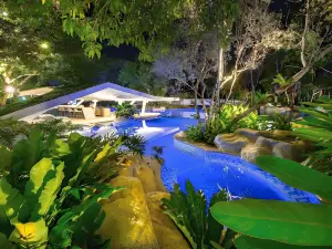 Tambuli Seaside Resort and Spa
