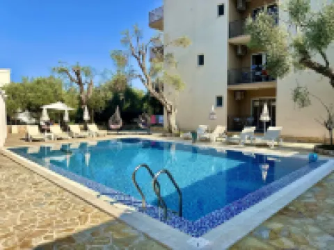 Akhdar Apartments