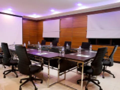 Multazam Syariah Hotel