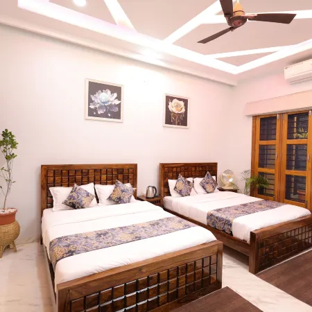 Amritam Palace A Luxury AC Home Stay