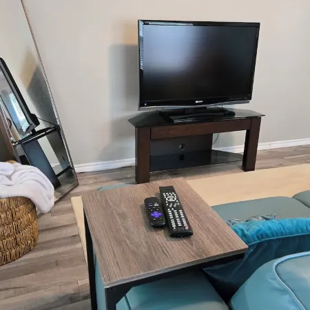 Bright, central location. Walking to all amenities.