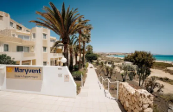 R2 Maryvent Beach Apartments