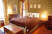 Historic House with Gardens Near Universities & Downtown