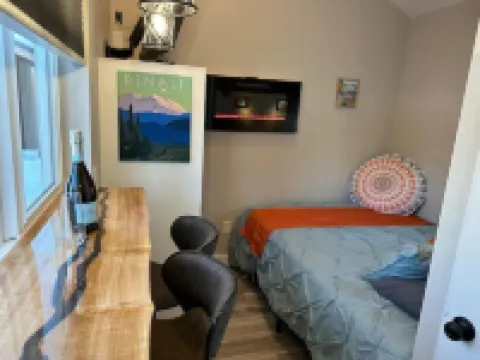 Talkeetna Tiny House Cabin Dragonfly Fire-pit/ski/bike/multi-use trails