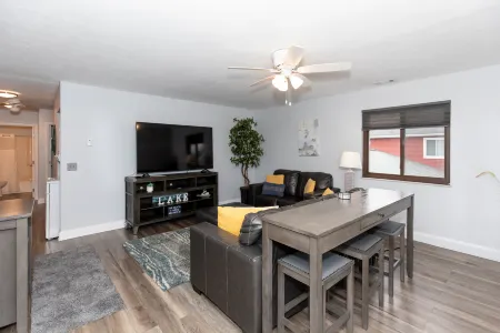 Modern Decor and Combined Balcony - Charming Coastal Escape