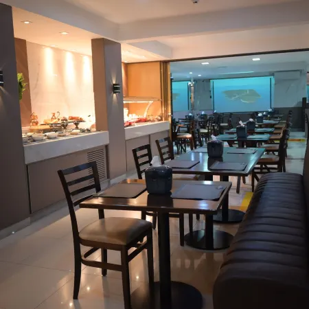 Master Gold Hotel Express