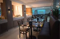 Master Gold Hotel Express Hotels in Cascavel