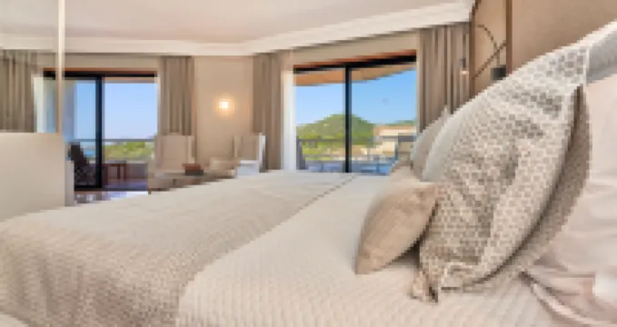 Hotel Serrano Palace