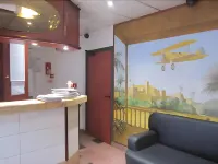 Aero Hotel