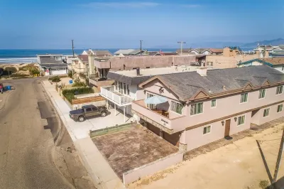 HOME AWAY FROM HOME BEACH HOUSE!!!