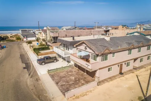 HOME AWAY FROM HOME BEACH HOUSE!!! Hotels in Oceano