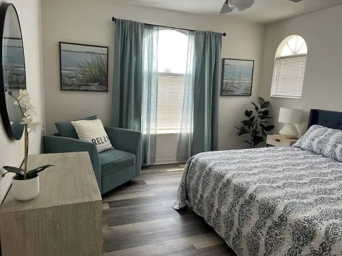 Sun Kiss Villas - Beachside Duplex, Private Pool and Steps to Beach