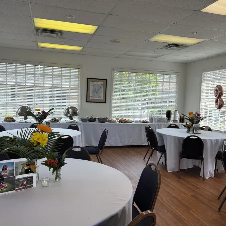 Merry Acres Inn