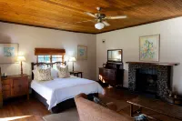 Himeville Arms Hotels in Underberg