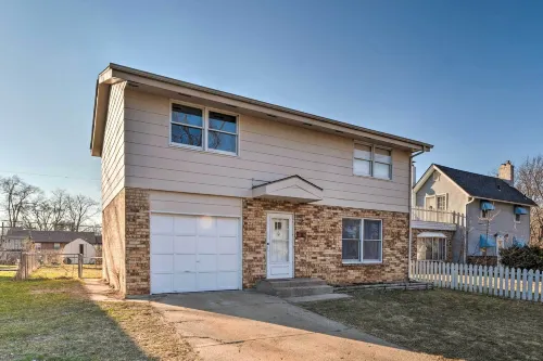 Family-Friendly Rockford Home w/ Private Yard! - 3-Star