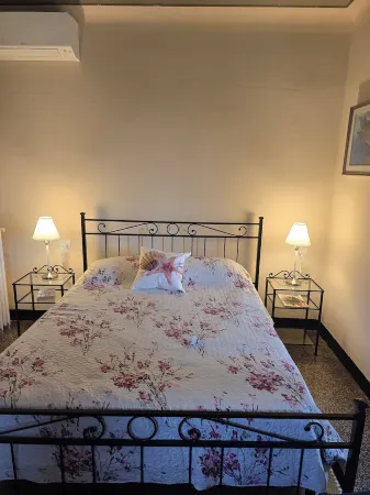 3-bedroom condo, full kitchen, 1leaving room 1 bathroom, balcony great view