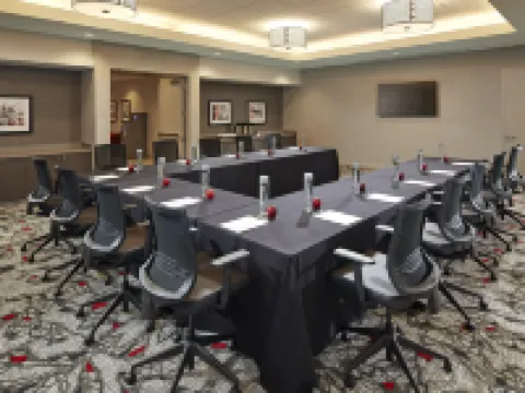 ハンプトン イン ロング ビーチ エアポート ロングビーチのホテル