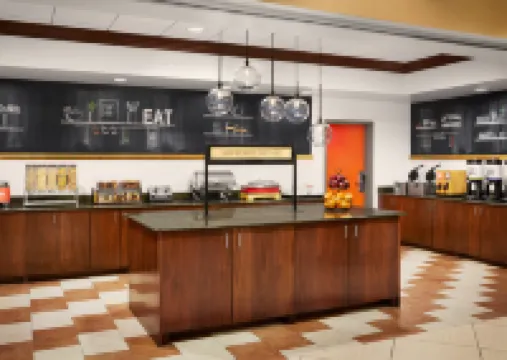 Hampton Inn Indianapolis Northwest - Park 100