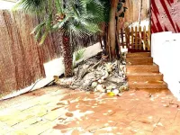 AMAZING HOUSE PRIVATE POOL HUGE GARDEN! Hotels in Roda de Berà