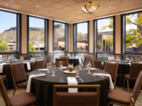 戈爾登酒店-阿桑德連鎖酒店 戈爾登酒店