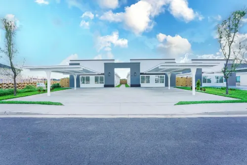 Brand NEW Cozy 3 Bedroom Apartment conveniently located in Pharr-McAllen area!