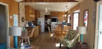 Willow Lake Waterfront 3 Bedroom house with AC & WiFi in gorgeous Discovery Bay