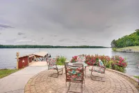 Summer on the Lake Private Dock and Kayaks - Wifi