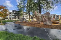 Luxury new studio in downtown Healdsburg with WiFi, AC