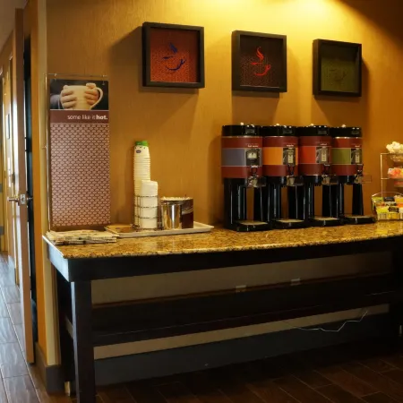 Hampton Inn & Suites Kingman
