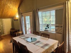 Washougal River Front Apt. Pets OKClose to Columbia Gorge, close to PDX