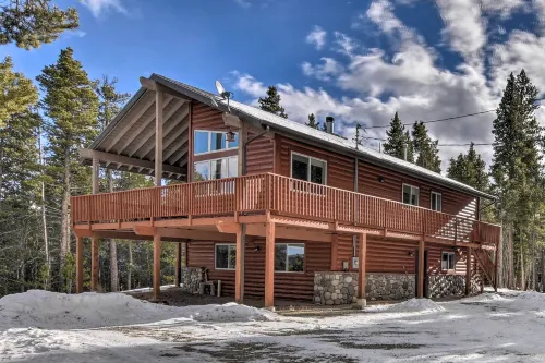 24-0107 16-Acre Fairplay Cabin w/ Mountain Views! - 3-Star