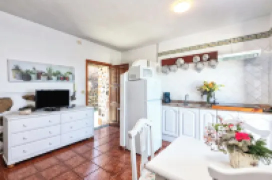 Sombrero de Pico B, El Paso, with shared pool Hotels in El Paso