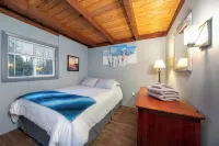 Peaceful chalet near Bromley, Magic, Okemo, Mount Snow, and Stratton