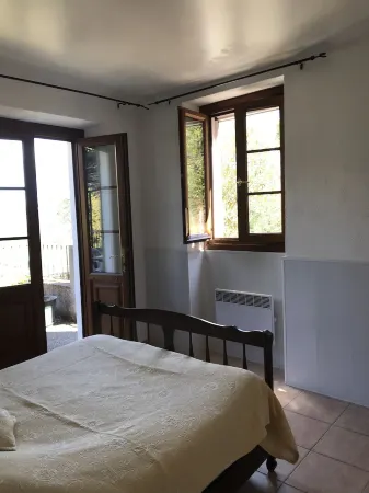 Apartment ideally located in Olmeto in South Corsica