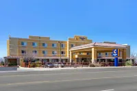Comfort Inn Albuquerque Airport - Airport Shuttle