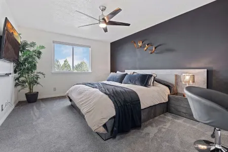 Luxury Family Home with Game Room and Sauna! Conveniently Located!