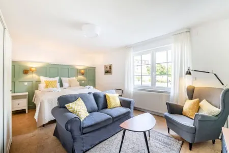 Comfortable apartment between Lake Constance and the Hegau volcanoes