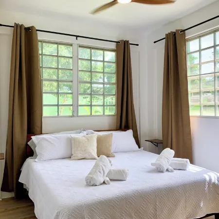 Casa Verde - 180° Ocean Views Rooftop Deck - King Beds