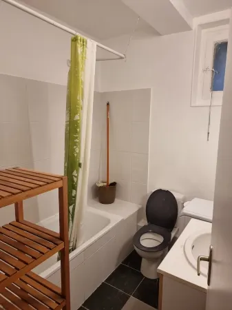 Charmant 3 Pièces, Calme, au Centre Ville. Proche Paris et Stade de France