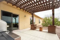 3-bedroom house in enchanting Cañon City with WiFi, AC. Start your adventure
